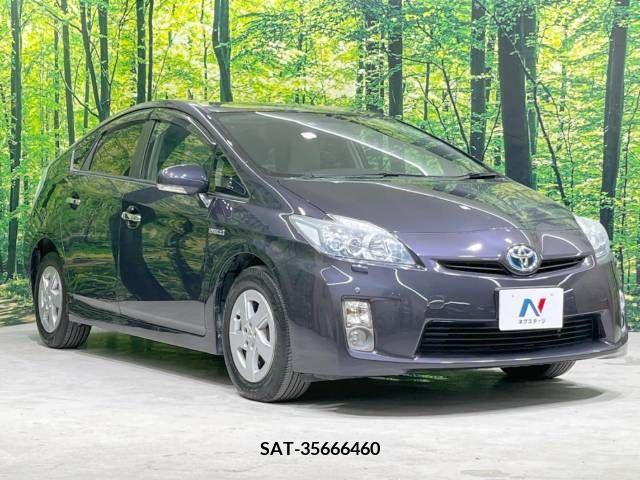 Toyota PRIUS 2011-10 352597-16