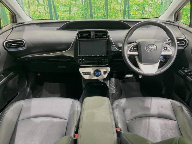 Toyota PRIUS 2017-11 5415-1