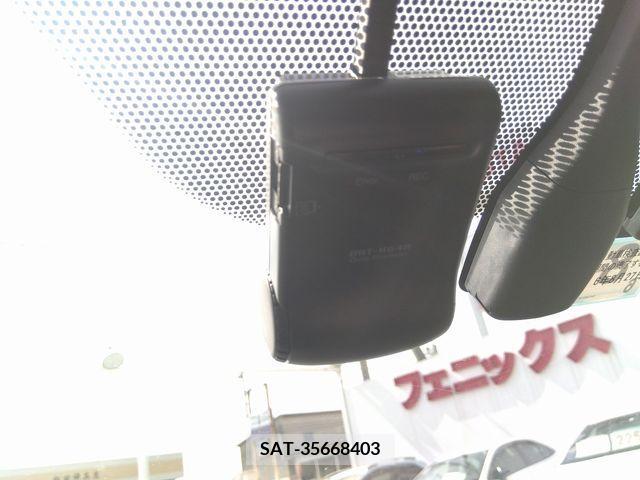 Toyota PRIUS 2015-08 380213-14