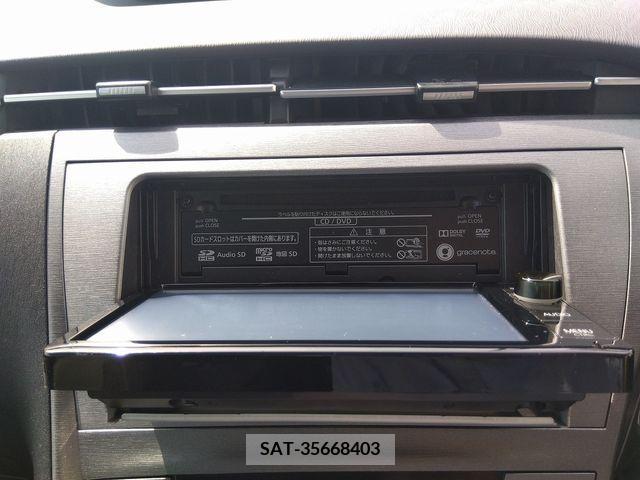 Toyota PRIUS 2015-08 380213-5