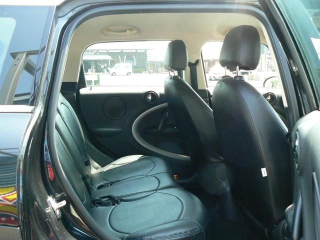 Bmw MINI 2012-01 2812-6
