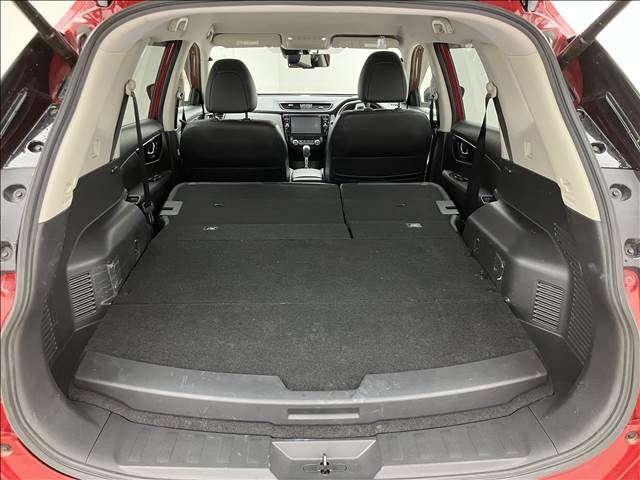 Nissan X-TRAIL 2017-07 21566-10
