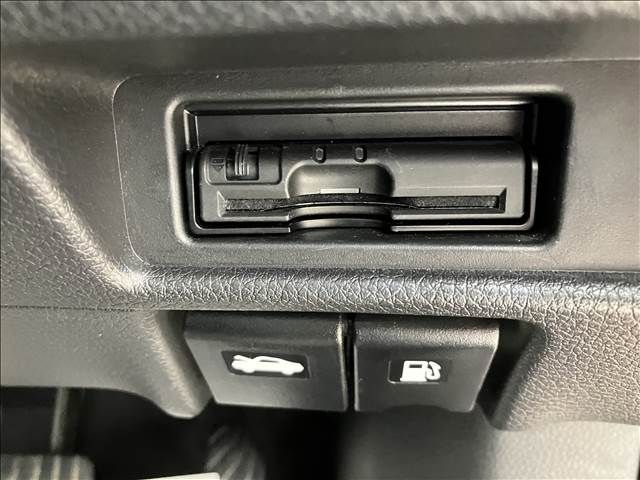 Nissan X-TRAIL 2017-07 21566-7