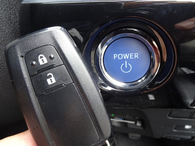 Toyota PRIUS 2020-02 8307-12
