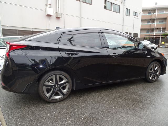 Toyota PRIUS 2020-02 8307-2