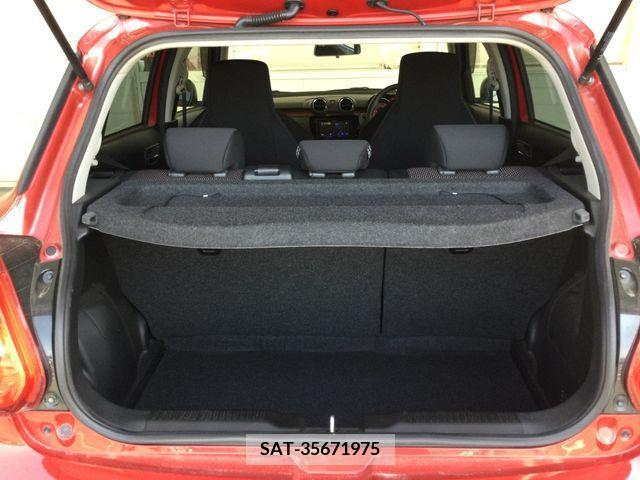 Suzuki SWIFT 2018-05 373235-20
