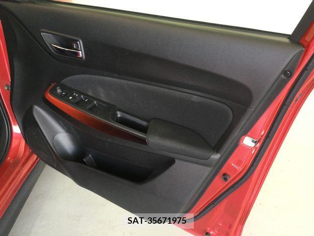 Suzuki SWIFT 2018-05 373235-10