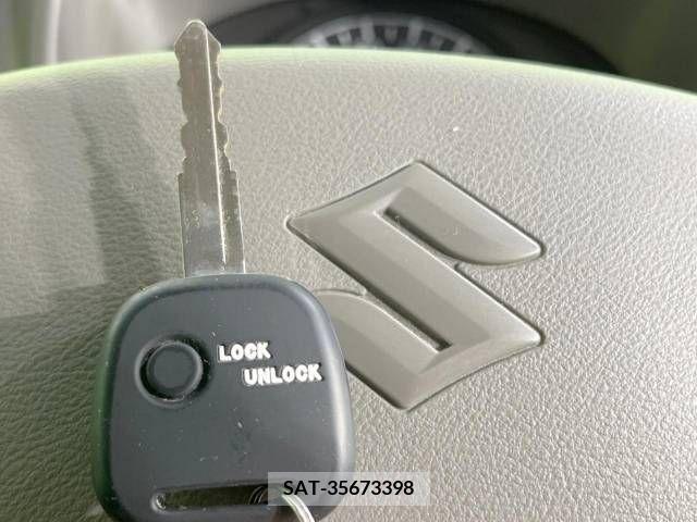 Suzuki EVERY 2018-04 390724-4