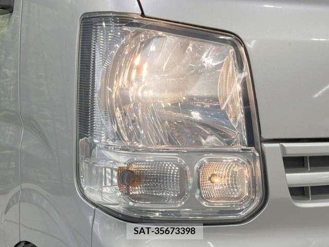 Suzuki EVERY 2018-04 390724-10
