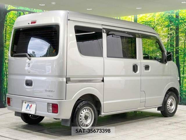 Suzuki EVERY 2018-04 390724-15