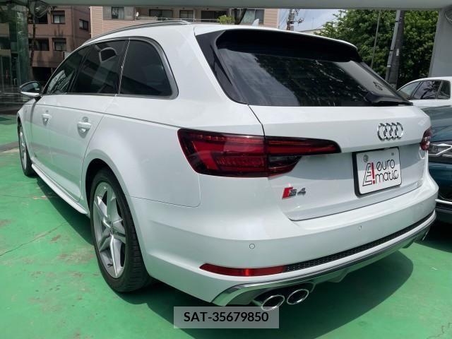 Audi S4 2017-10 292844-8