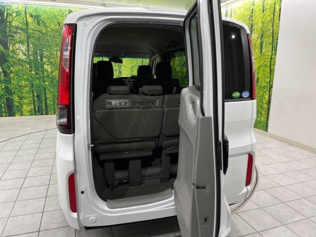 Honda e 2015-09 184399-11