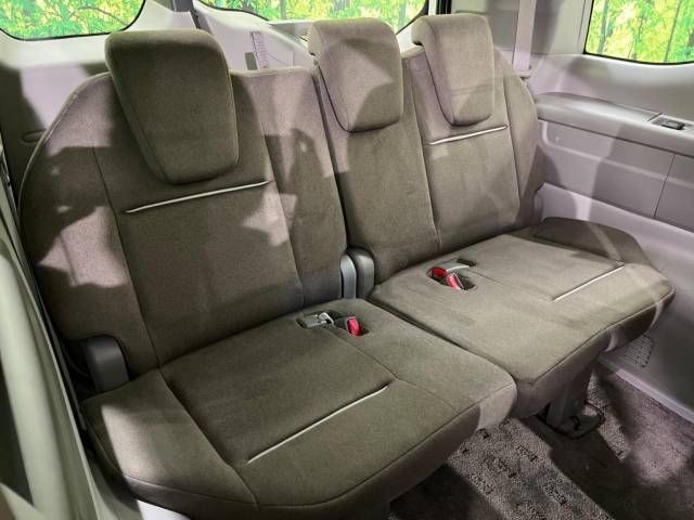 Honda e 2015-09 184399-10