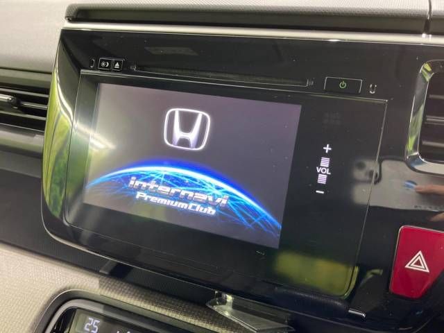 Honda e 2015-09 184399-3