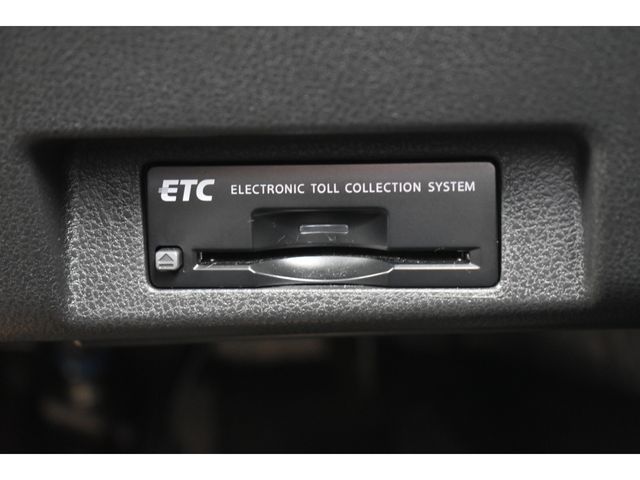 Nissan LEAF 2019-12 18506-8