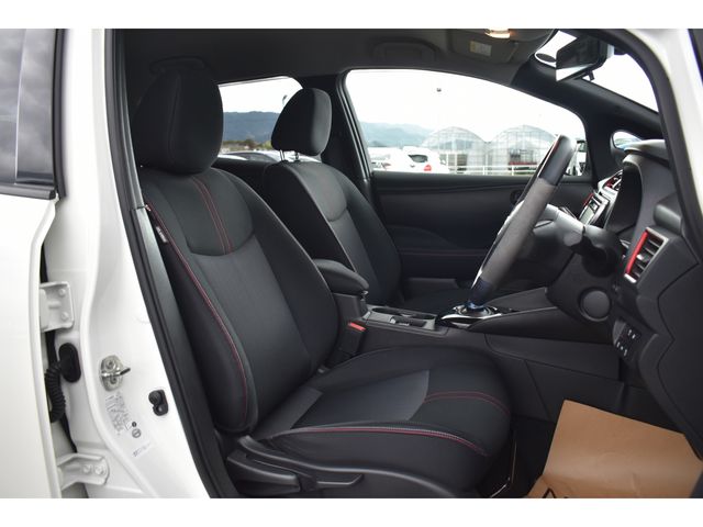 Nissan LEAF 2019-12 18506-13