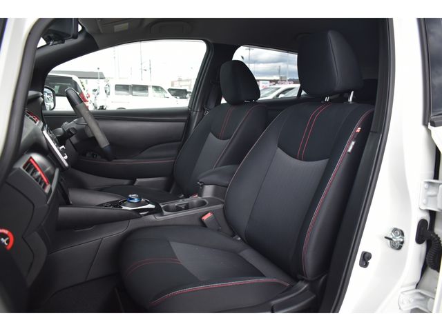 Nissan LEAF 2019-12 18506-14