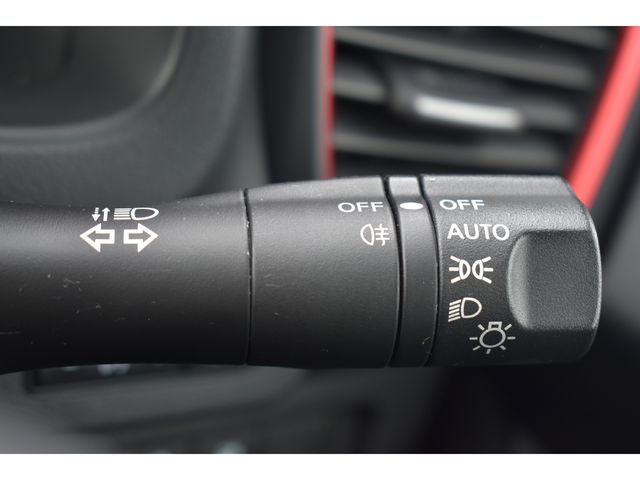 Nissan LEAF 2019-12 18506-12