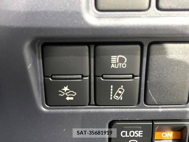 Toyota VOXY 2016-11 341660-5
