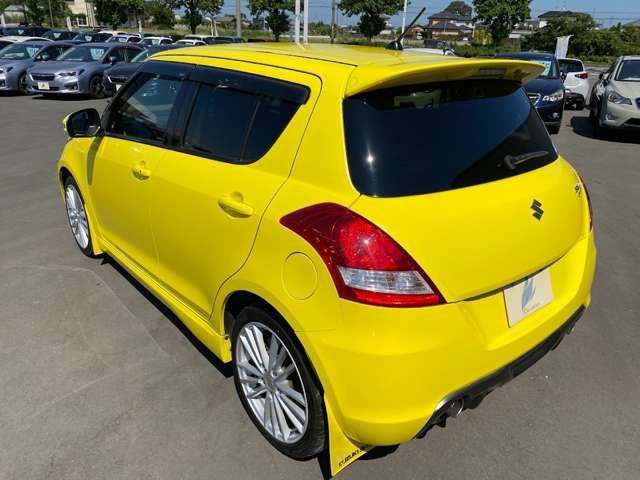 Suzuki SWIFT 2014-09 183574-7