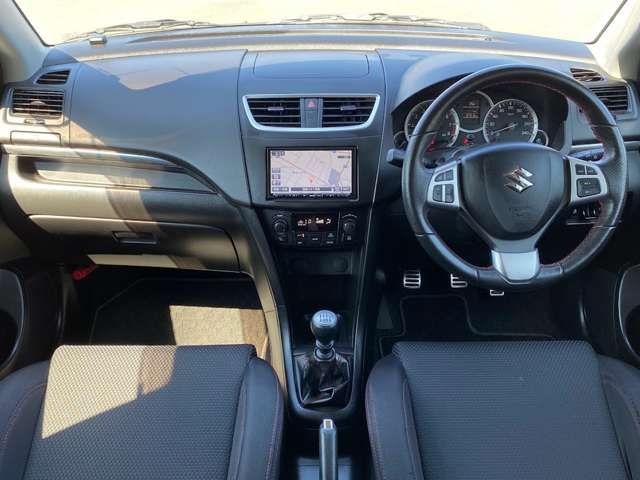 Suzuki SWIFT 2014-09 183574-3