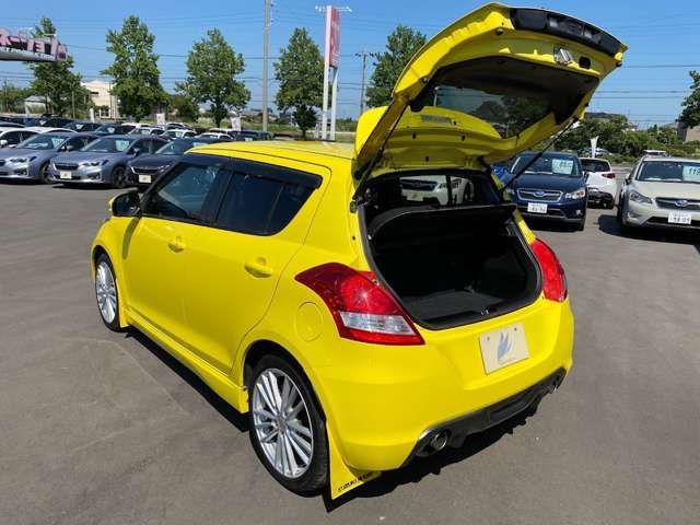 Suzuki SWIFT 2014-09 183574-9