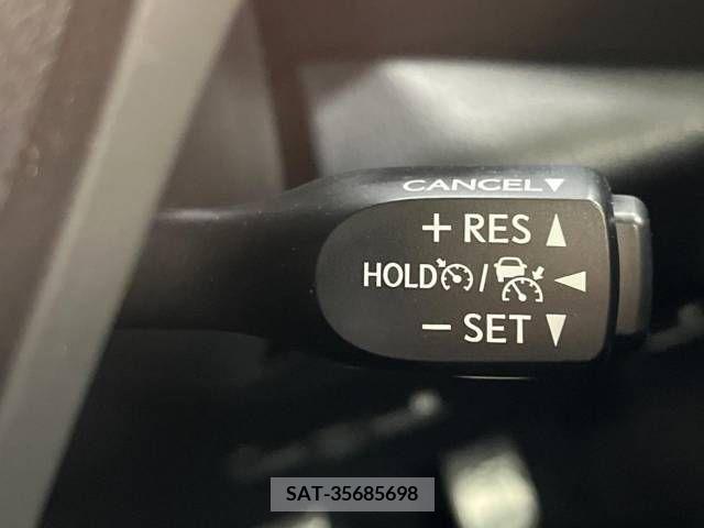Toyota C-HR 2017-12 264023-4