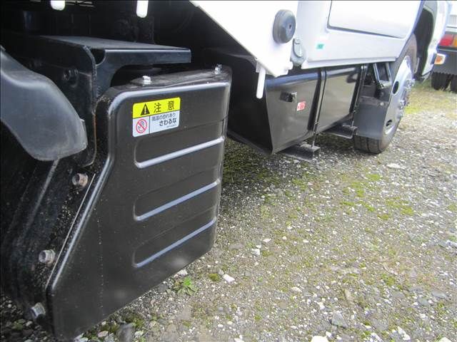 Mazda TITAN 2010-03 4278-7