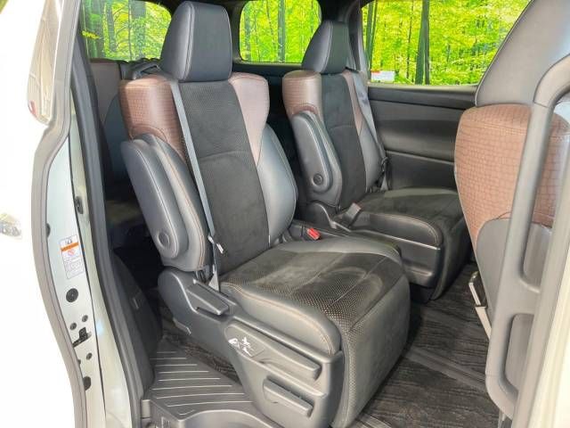 Toyota ALPHARD 2017-04 18343-9