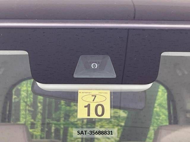Honda N BOX 2022-10 278597-2