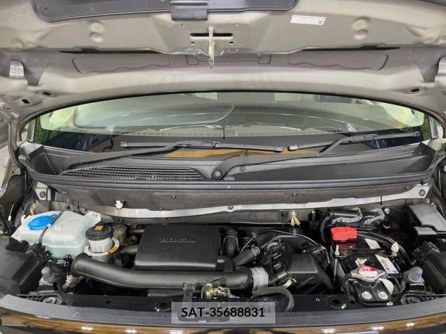 Honda N BOX 2022-10 278597-18