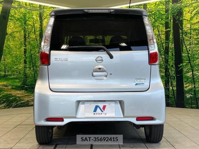 Nissan DAYZ 2013-09 390308-15