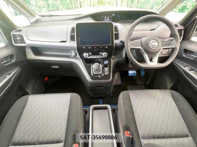 Nissan SERENA 2019-09 325058-1