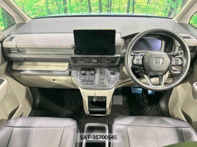 Honda STEP WGN 2022-09 286112-1