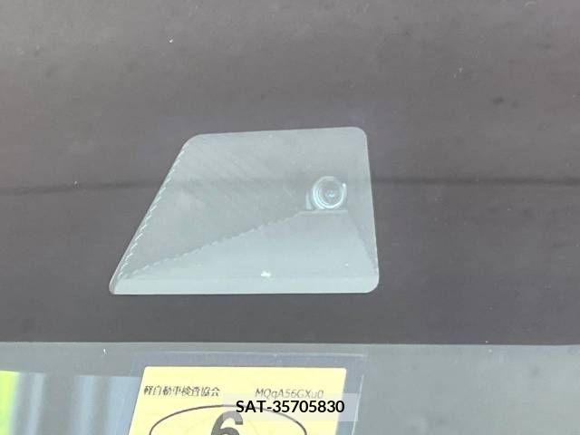 Honda N BOX 2019-05 279523-3