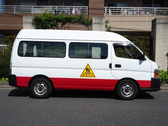 Nissan CARAVAN VAN 2009-03 12192-24