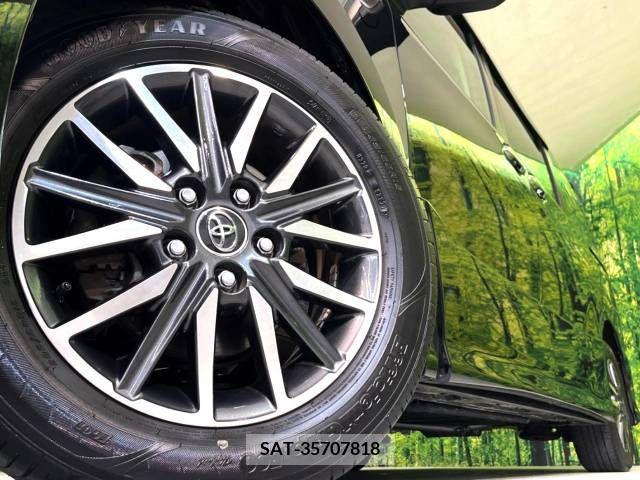 Toyota VOXY 2017-03 331009-13