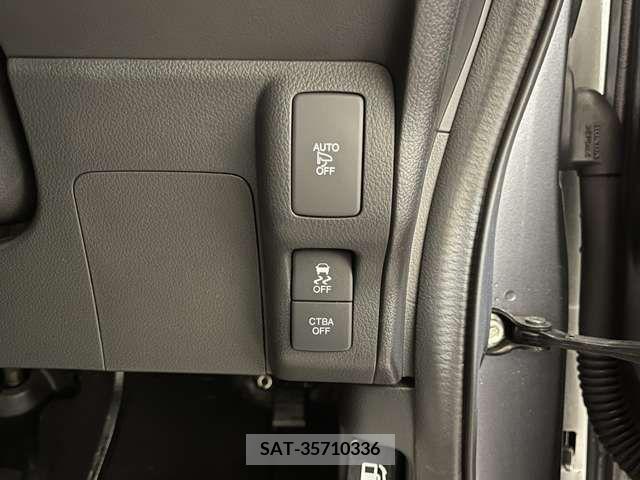 Honda N BOX SLASH 2019-03 212628-17