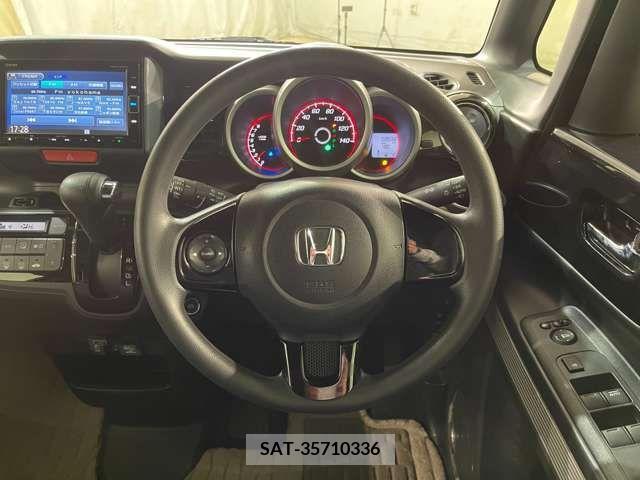 Honda N BOX SLASH 2019-03 212628-13