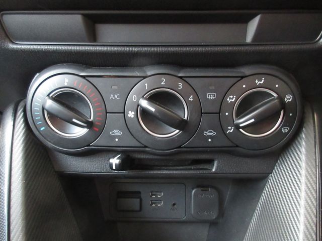 Mazda DEMIO 2014-11 189375-19