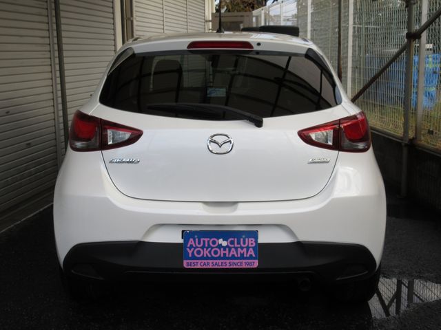 Mazda DEMIO 2014-11 189375-23
