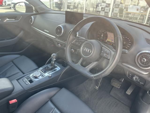 Audi A3 2017-10 10641-7