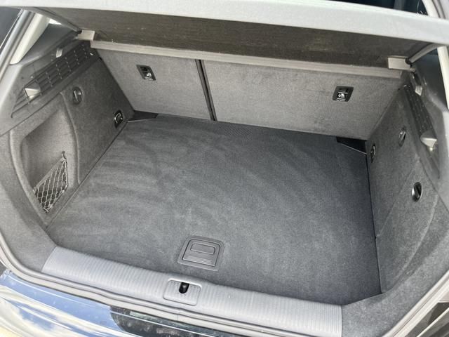 Audi A3 2017-10 10641-15