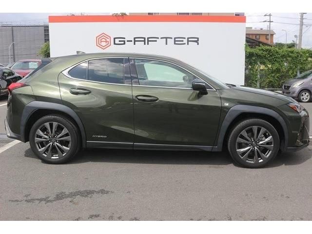 Lexus UX 2020-04 7298-2