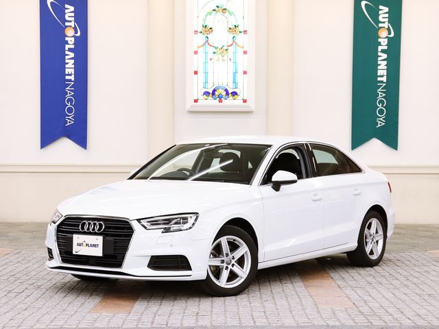 Audi A3 SEDAN 2018-09 13612-0
