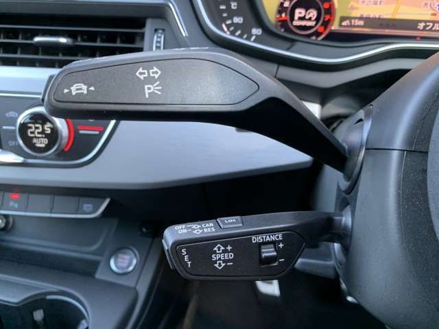 Audi A4 2019-03 24841-8