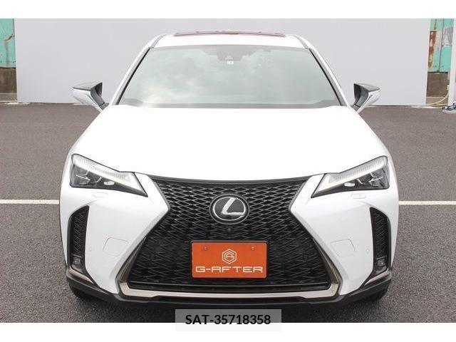 Lexus UX 2019-01 276956-7