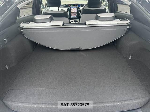 Toyota PRIUS PHV 2017-02 386931-7