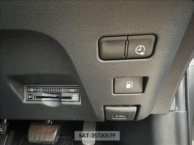 Toyota PRIUS PHV 2017-02 386931-20