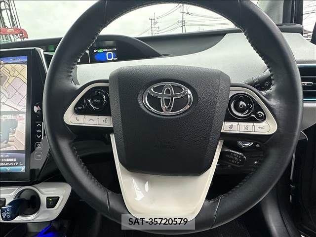 Toyota PRIUS PHV 2017-02 386931-22